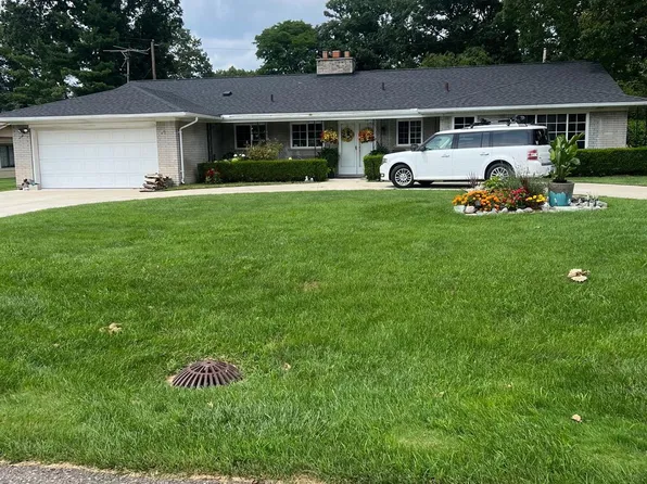 22918 S Bellwood Dr, Southfield, MI 48034