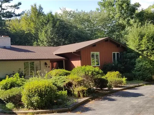 315 Hopkins Hill Rd, Coventry, RI 02816