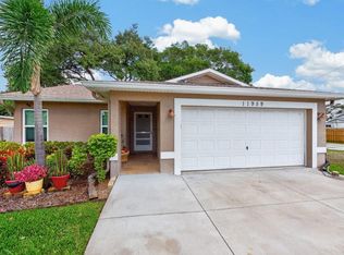 11959 Murray Ave, Seminole, FL 33778