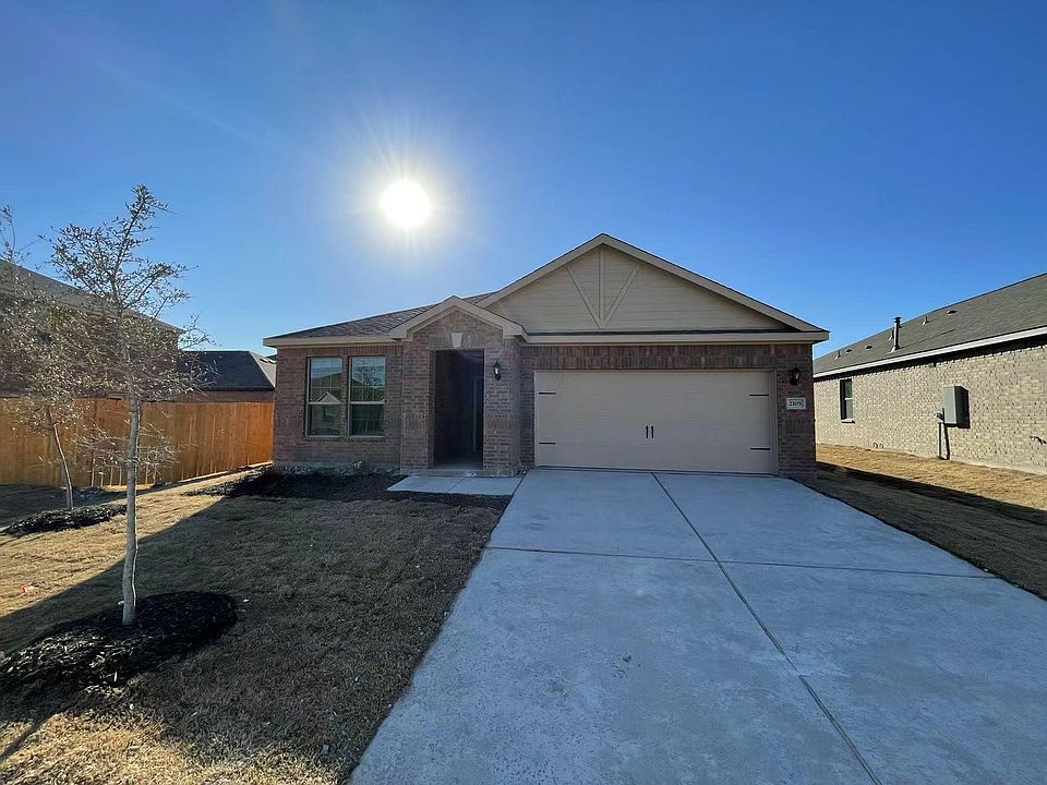 1st image of 2105 Penaflor Dr