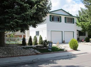 7405 Sugarloaf Dr, Reno, NV 89511