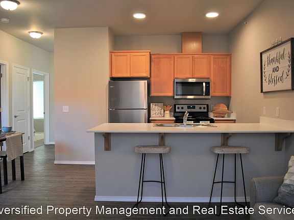 2nd image of 3655 Pleasant View Dr NE APT 303