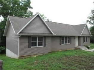 8519 Pershing Rd, Raytown, MO 64138