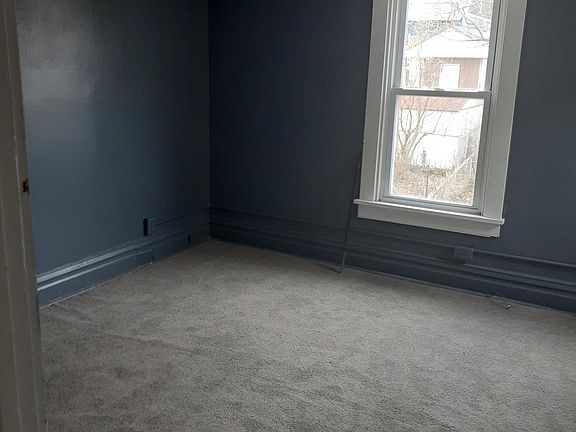5th image of 1029 8th Ave