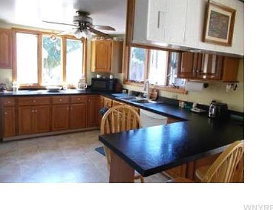 3rd image of 13 Beachview Dr