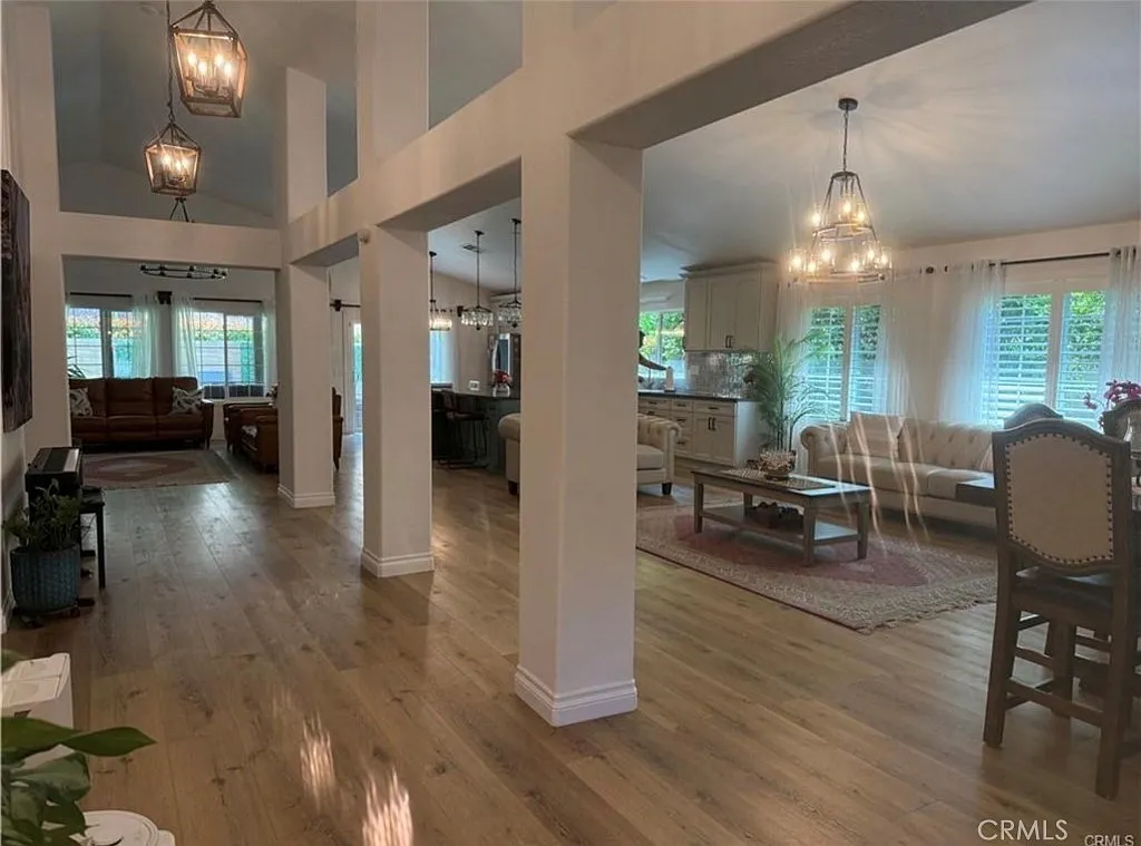 3 bed, 2481 sqft, $4,350 — Photo 1