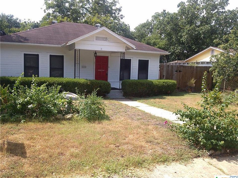 1st image of 820 Saint Michael St