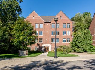 827 Asa Gray Dr APT 354, Ann Arbor, MI