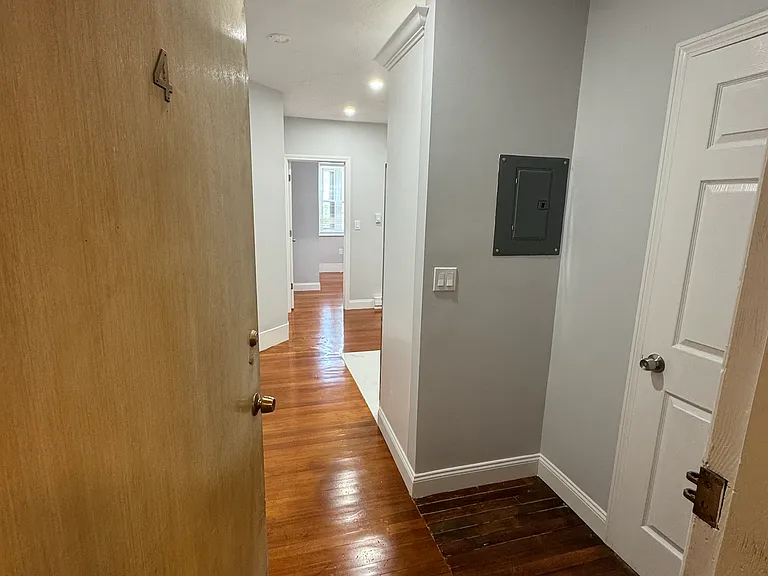 471 Commonwealth Ave #4 — Photo 5