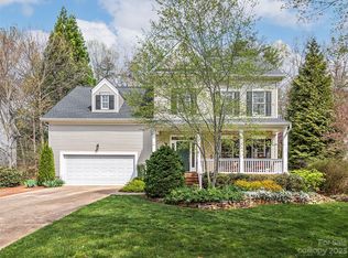 1035 Columbine Rd, Asheville, NC 28803
