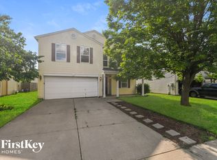 8411 S Shady Trail Dr, Pendleton, IN 46064