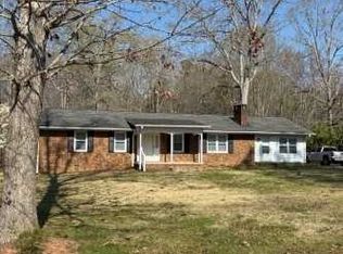 2828 Danny Bell Rd, Asheboro, NC 27205