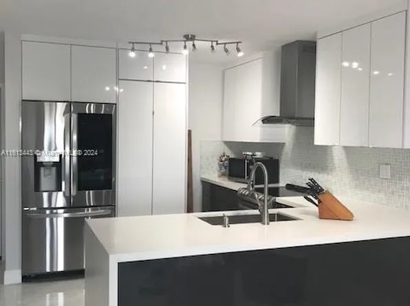 (undisclosed Address), Hialeah, FL 33013