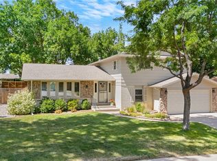7421 S Kit Carson St, Centennial, CO 80122