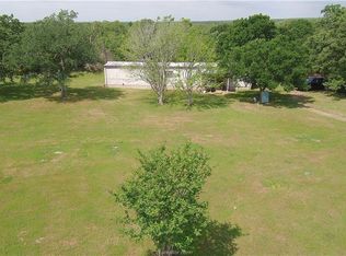 205 Redskins Rd, Somerville, TX 77879