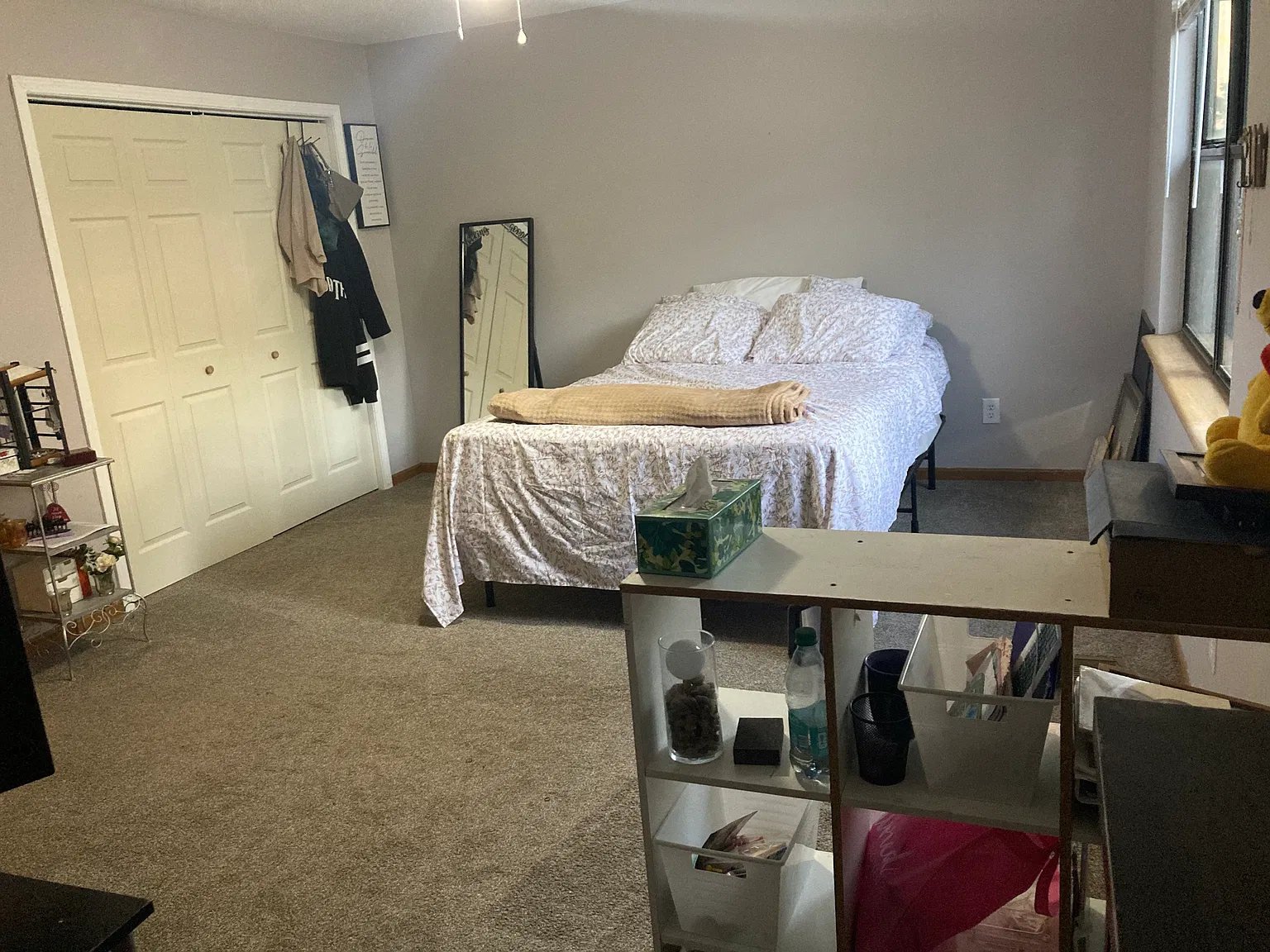 2 bed, 1.5 bath, 1000 sqft, $900 — Photo 2