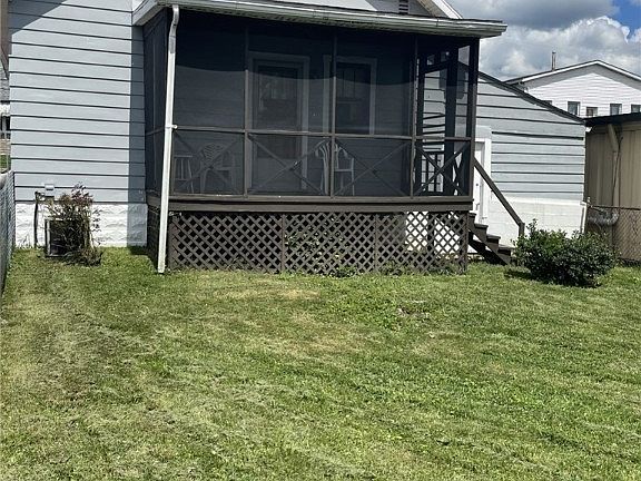 3rd image of 1426 40th St