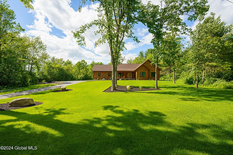 4th image of 464 Brownell Road