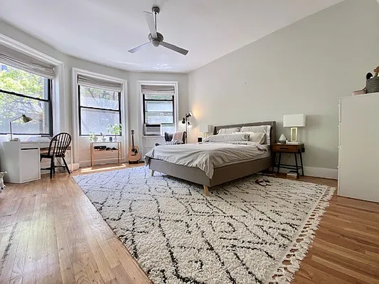 Rented by Corcoran | media 50