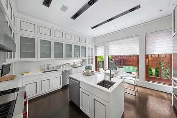 Sold by H. Justin Realty | media 5