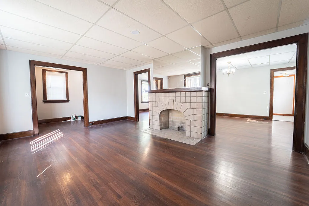 4 bed, 1812 sqft, $1,895 — Photo 3