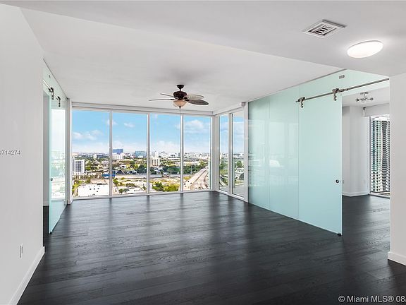 5th image of 1040 Biscayne Blvd APT 1906