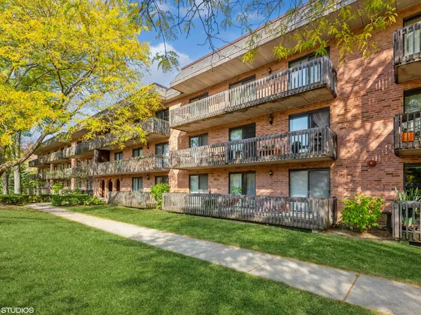 444 Redondo Dr APT 304, Downers Grove, IL 60516