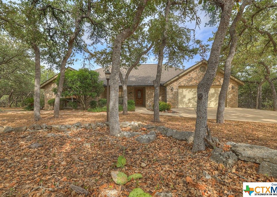 1st image of 2818 Mountain High Dr