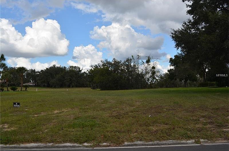1st image of Arrowhead Ln