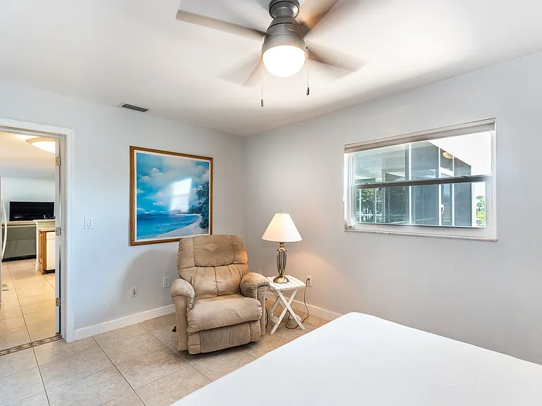 129 Cousley Dr — Photo 35