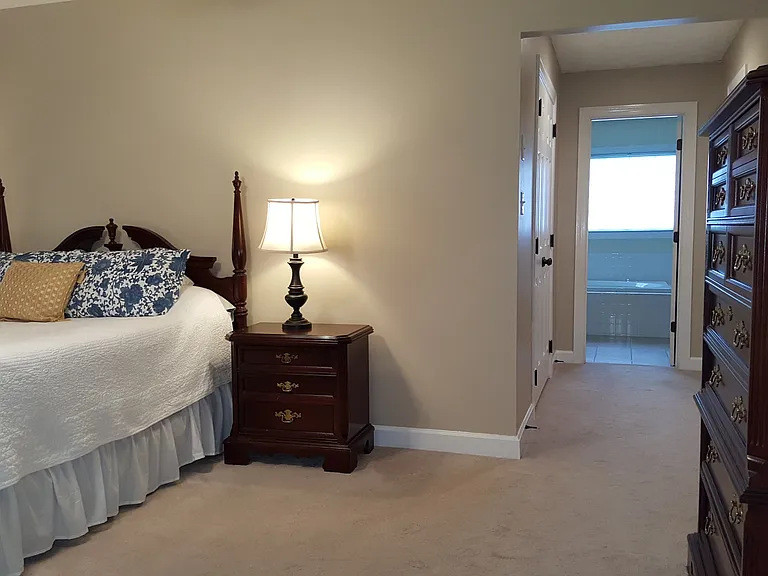 210 Clayton Dr — Photo 10