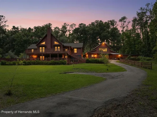 24050 Winding Creek Dr, Brooksville, FL 34601
