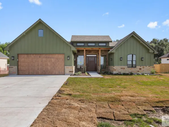 8725 Hughes Rd, Harlingen, TX 78552