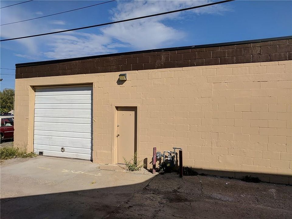 1st image of 2313 E Washington St
