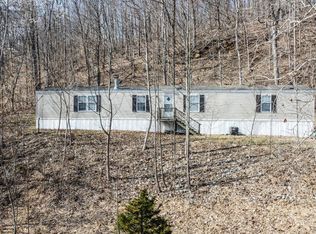 9170 Quicks Run Rd, Vanceburg, KY 41179