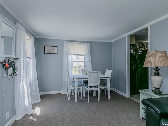 4th image of 11 Lafayette Ave