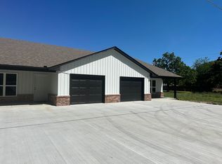 1866 N Jones Ave, Tahlequah, OK 74464