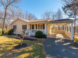 311 Fraser Ln, Staunton, VA 24401