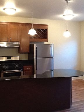 2nd image of 2300 Harriet Ave APT 304
