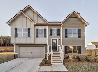 21 Belfield Ct, Adairsville, GA 30103