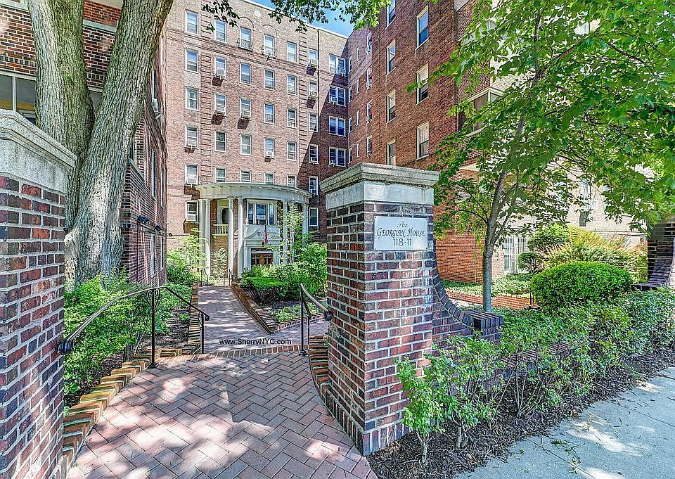 1st image of 118-11 84th Ave #216