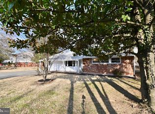 4453 Backlick Rd, Annandale, VA 22003