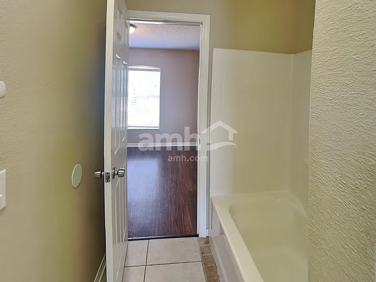 4232 Settlers Ct — Photo 16