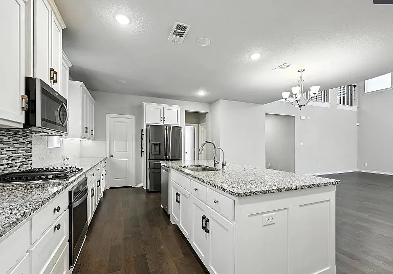 12559 Ravine Creek Rd — Photo 15