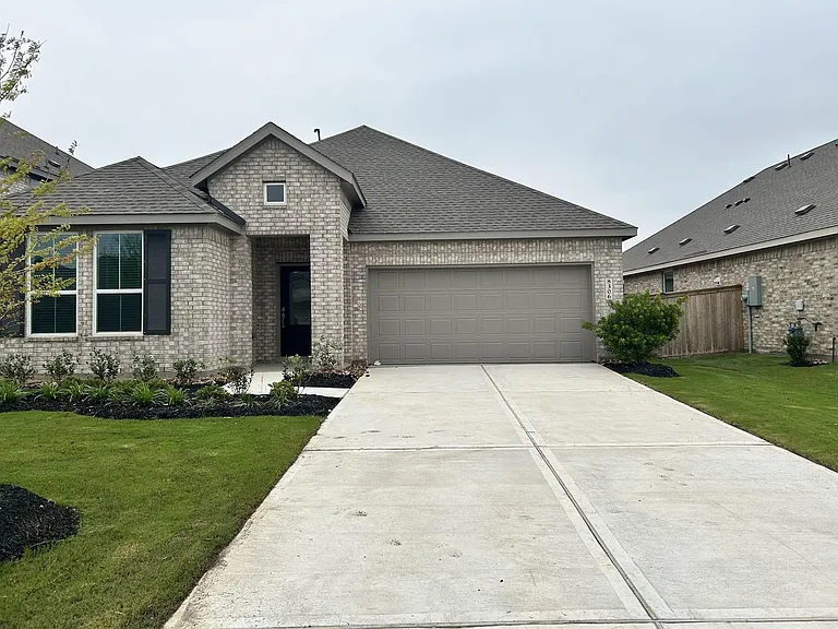 8306 Amber Summit Ln — Photo 1