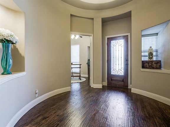 5th image of 1017 Ponderosa Dr