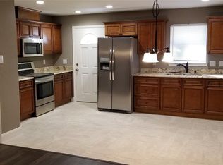 6919 Gerda St, Pearland, TX 77581