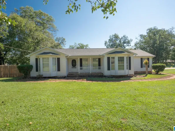920 E St S, Talladega, AL 35160