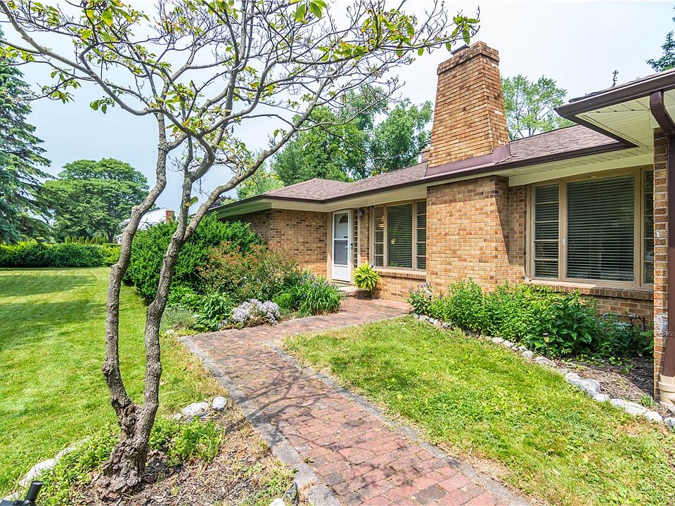 2100 Clover St, Rochester, NY 14618 Zillow