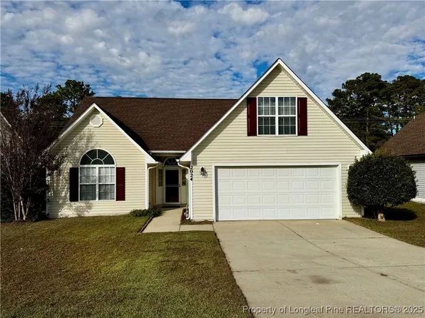 2024 Ivey Commons Rd, Fayetteville, NC 28306